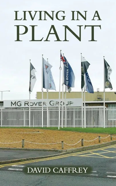Living in a Plant - Paperback