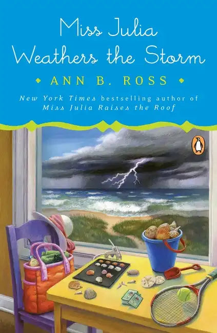 Miss Julia Weathers the Storm - Paperback