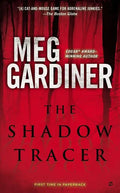 The Shadow Tracer: A Thriller - Paperback