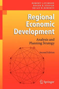 Regional Economic Development: Analysis and Planning Strategy - Paperback
