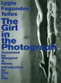 The Girl in the Photograph - Paperback