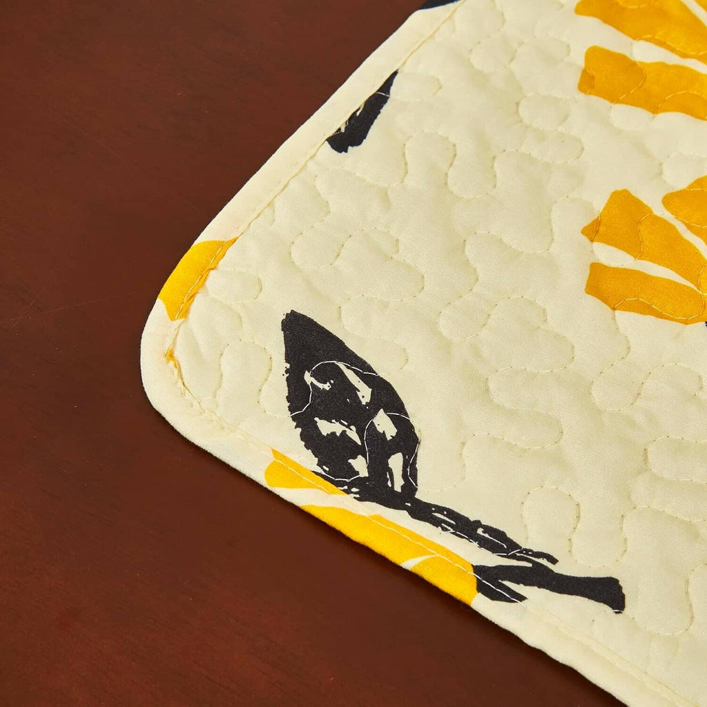 DaDa Bedding Botanical Floral Dining Table Placemats - Set of 4-Pieces Quilted Ivory with Yellow Fleur Golden Orange Spring Time Tulips - 13 x 19