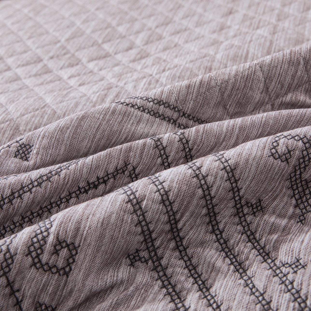 DaDa Bedding Whimsical Lavender Grey Cottage Soft Quilted Coverlet Bedspread Set (JHW866)